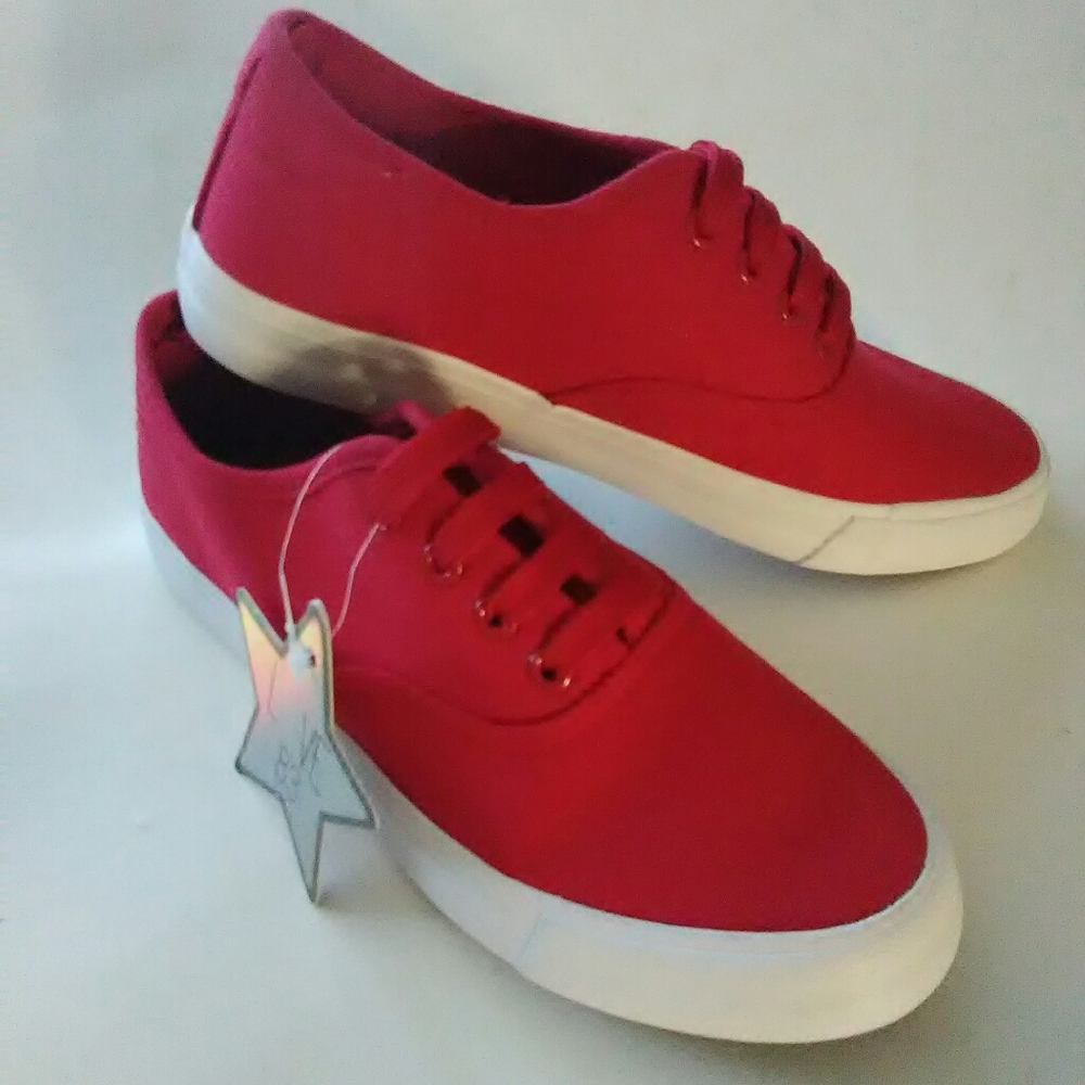 Love 83 Red Canvas Sneakers